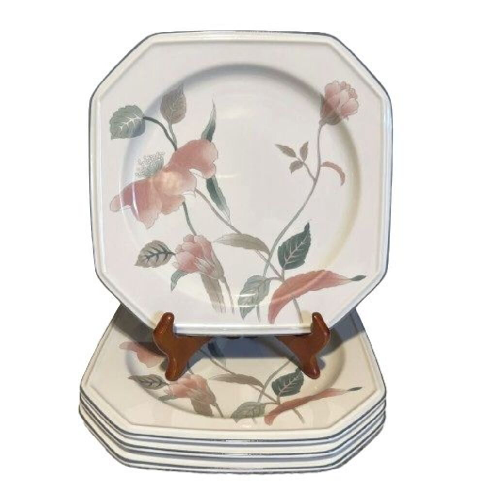 Mikasa Continental Silk Flowers 8 3/8" Salad Dessert Luncheon Plate Set of 4
